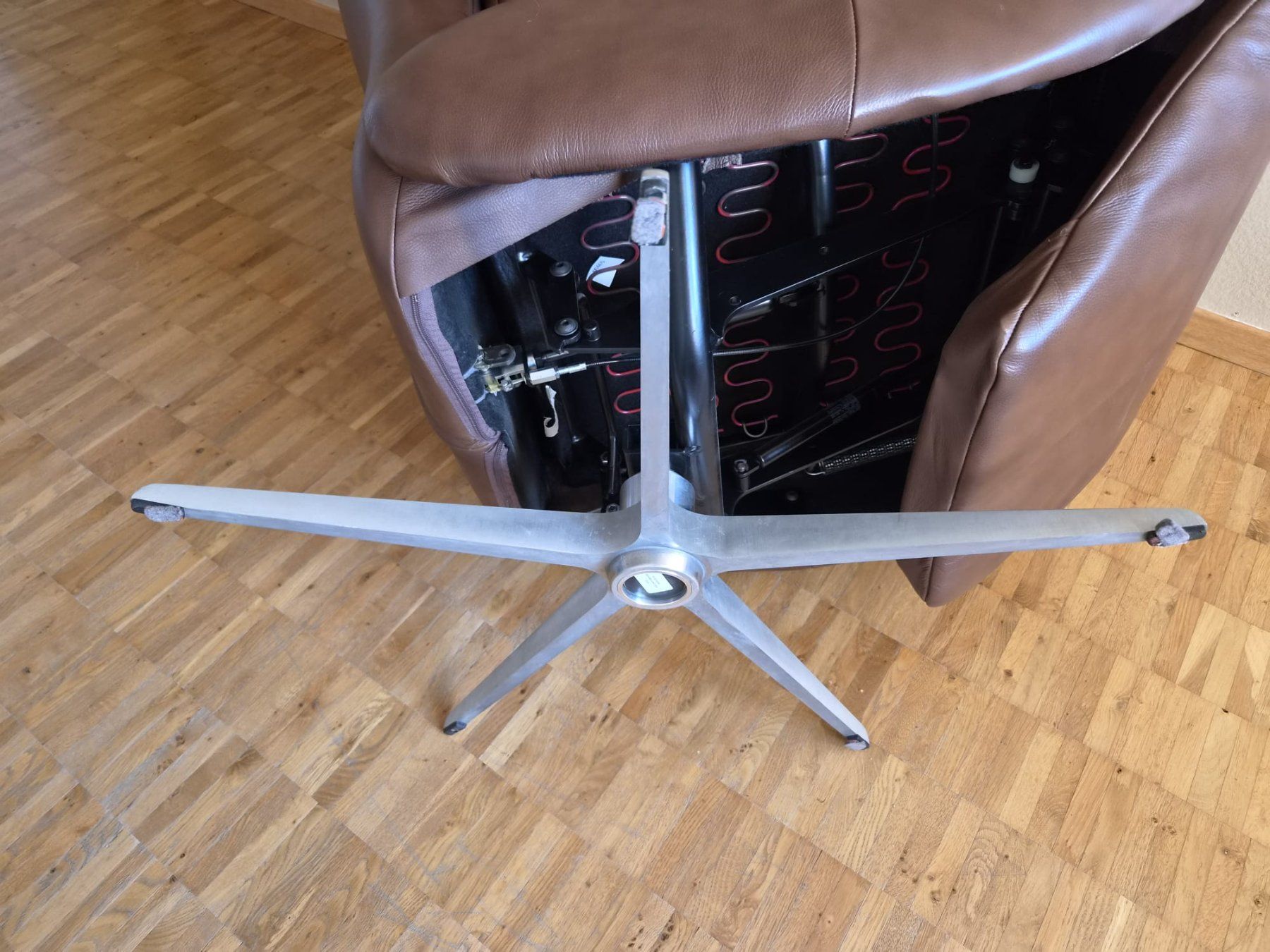Fauteuils: Ledersessel – D'occasion à Wiesendangen par Urs-61 4