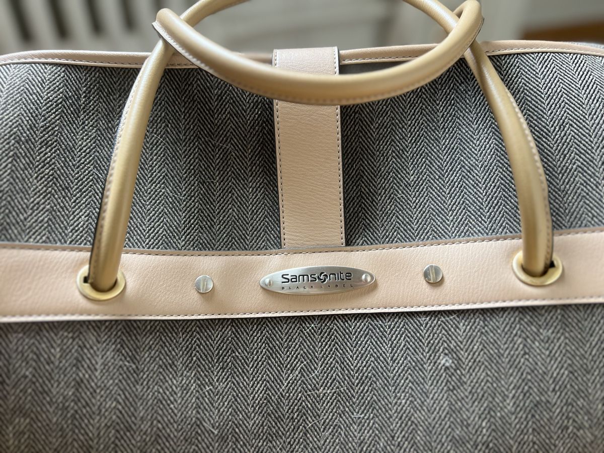 Samsonite Borse: Samsonite Vintage Weekend Reisetasche  Grau/Beige – Usato da Zürich venduto da jeroendy 1