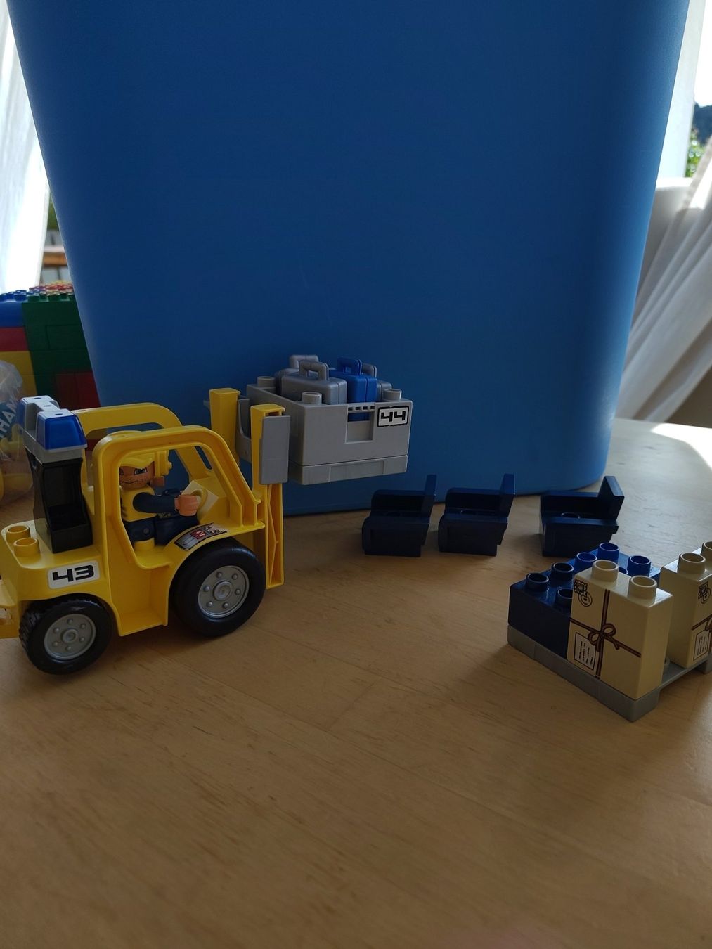 Lego Kit di costruzioni: Lot Duplo 7840 + 7844 Aéroport – Usato da Urdorf venduto da nic_sh2n 5