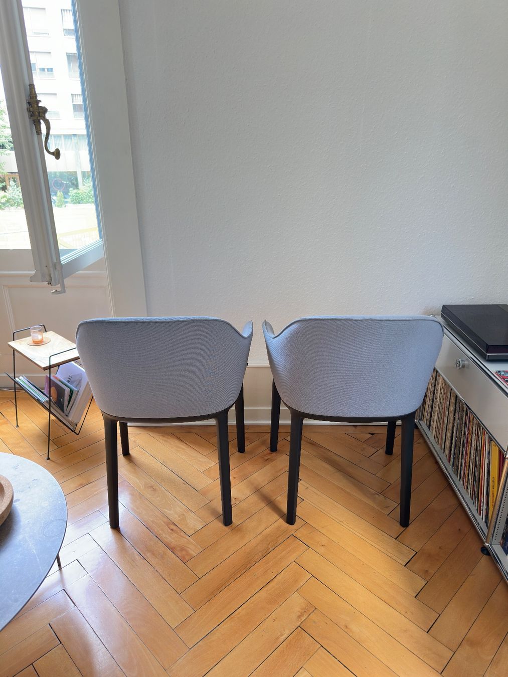 Vitra Chaises: Softshell chair - chaises Bouroullec – D'occasion à Genève par s.rouge 2