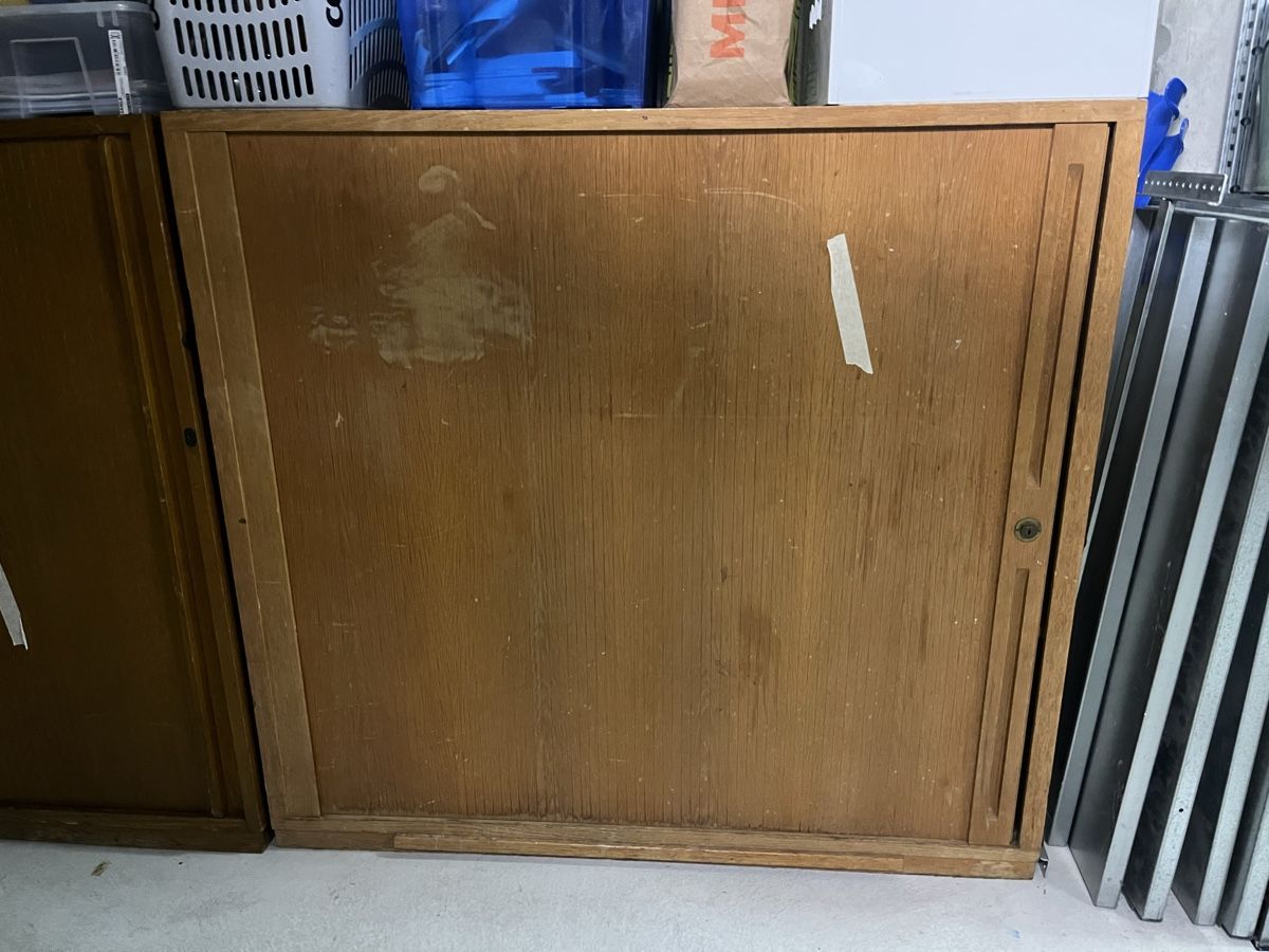 Schränke: Lateralschrank aus Holz – Gebraucht aus Zürich von gef_98sd 1