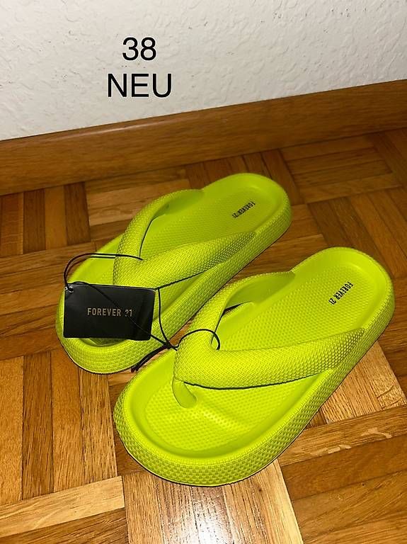 Scarpe da donna: Neon Flipflop Grösse 38 – Usato da Adliswil venduto da sil_v8dy