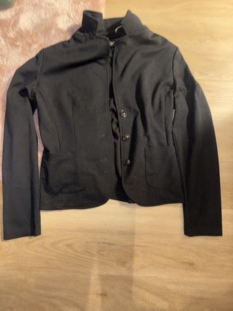 Schwarze OPUS Jacke, Grösse 38, Top Zustand für Herbst!