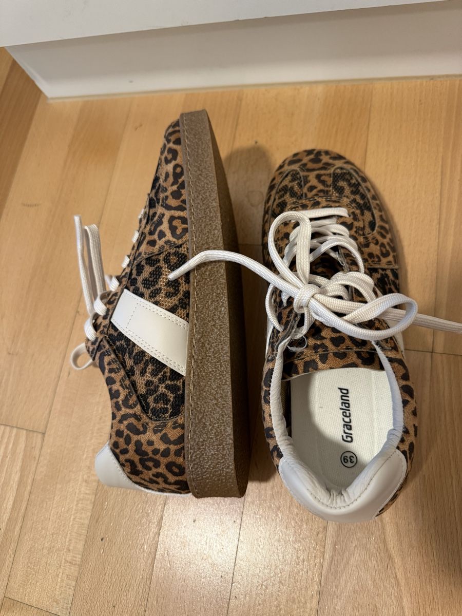 Scarpe da donna: Leo Sneakers 39 – Nuovo (secondo la descrizione) da Bülach venduto da sawa22 5