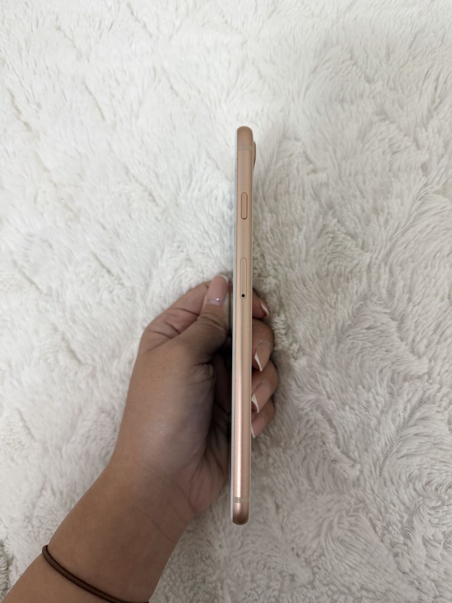 Apple Telefoni cellulari / Smartphones: Iphone 8 Plus – Usato da Rüthi (Rheintal) venduto da la.07 2