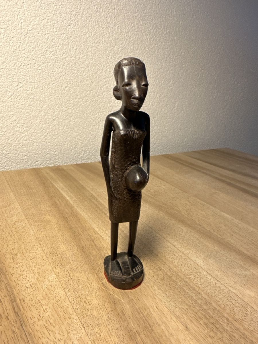 Skulpturen & Statuen: Afrikanische Holzskulptur – Gebraucht aus Thalwil von mabara42