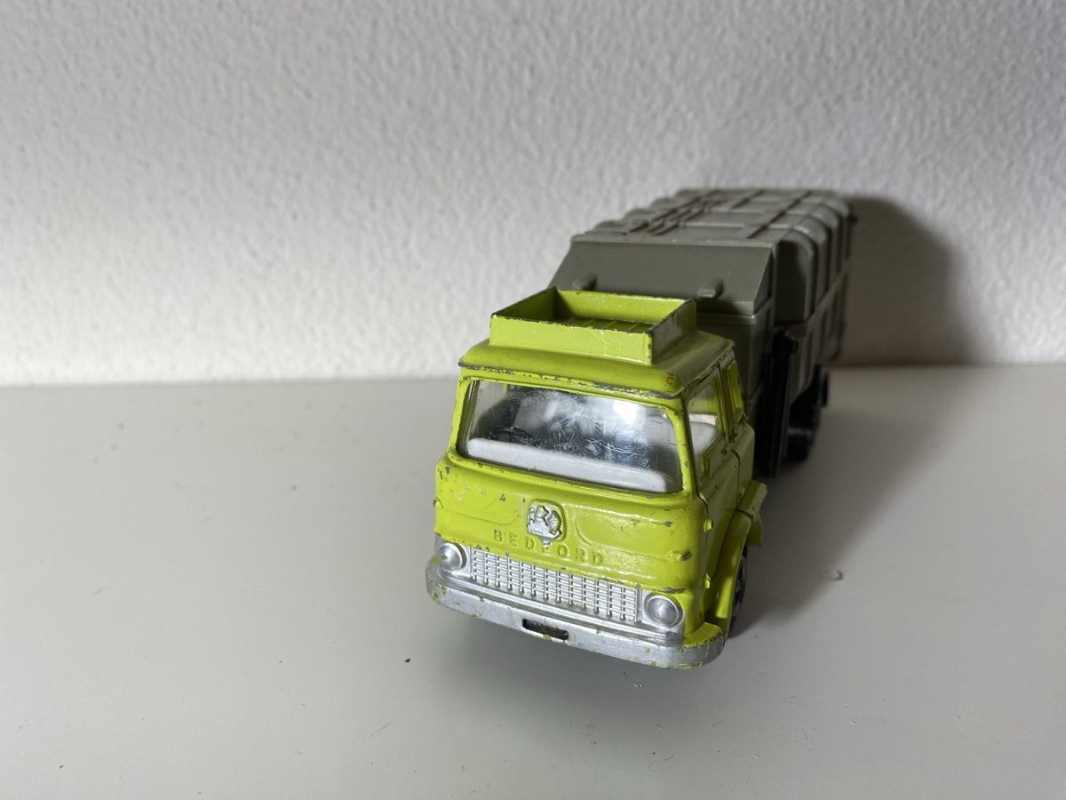 Dinky Toys Modellini d'auto: Dinky Toys Müllwagen – Usato da Winterthur venduto da ben_9vxx 1
