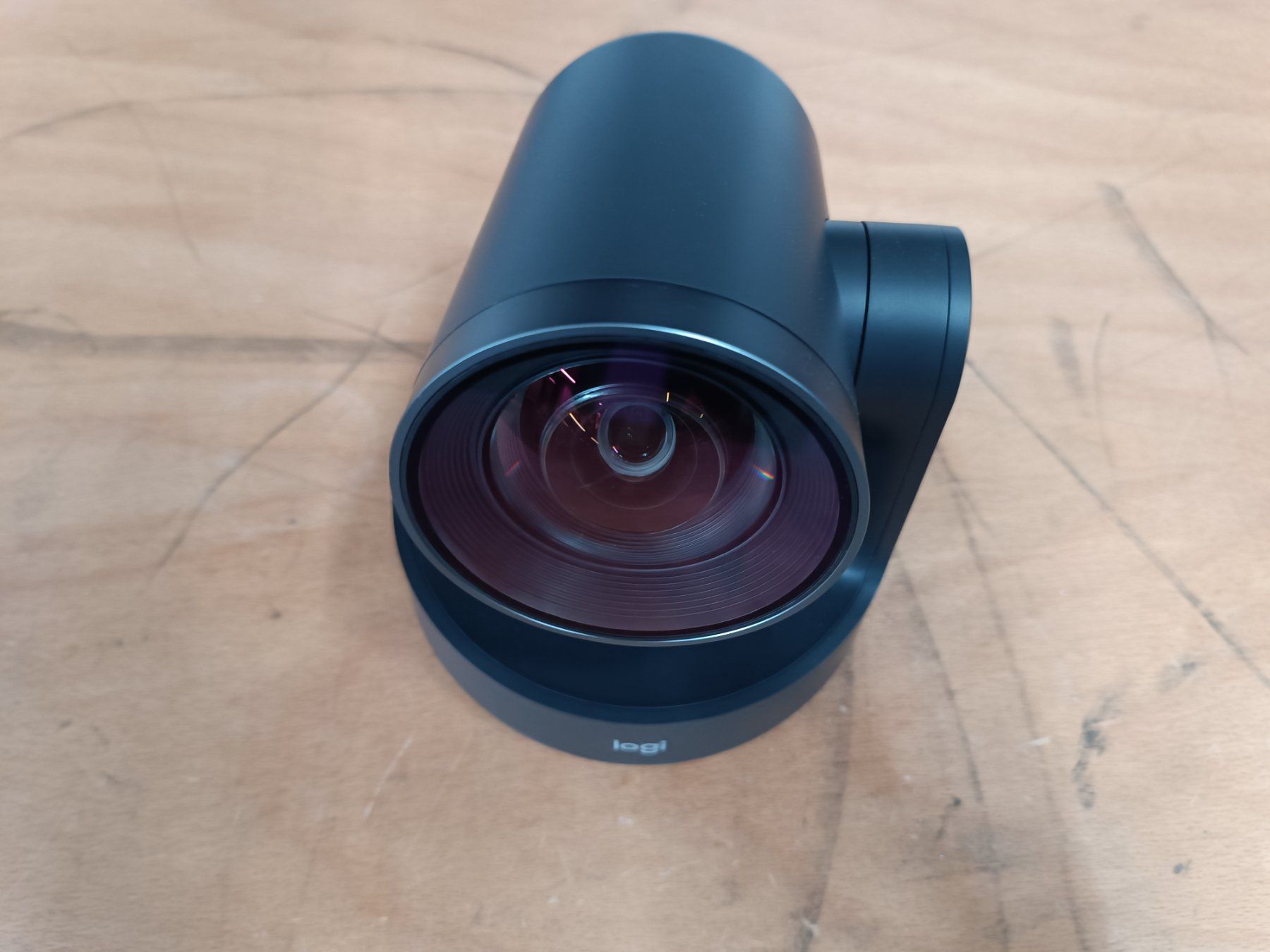 Logitech Webcam: Logitech Rally Plus Camera ab 149.- – Nuovo (secondo la descrizione) da Sirnach venduto da reign_tg 1