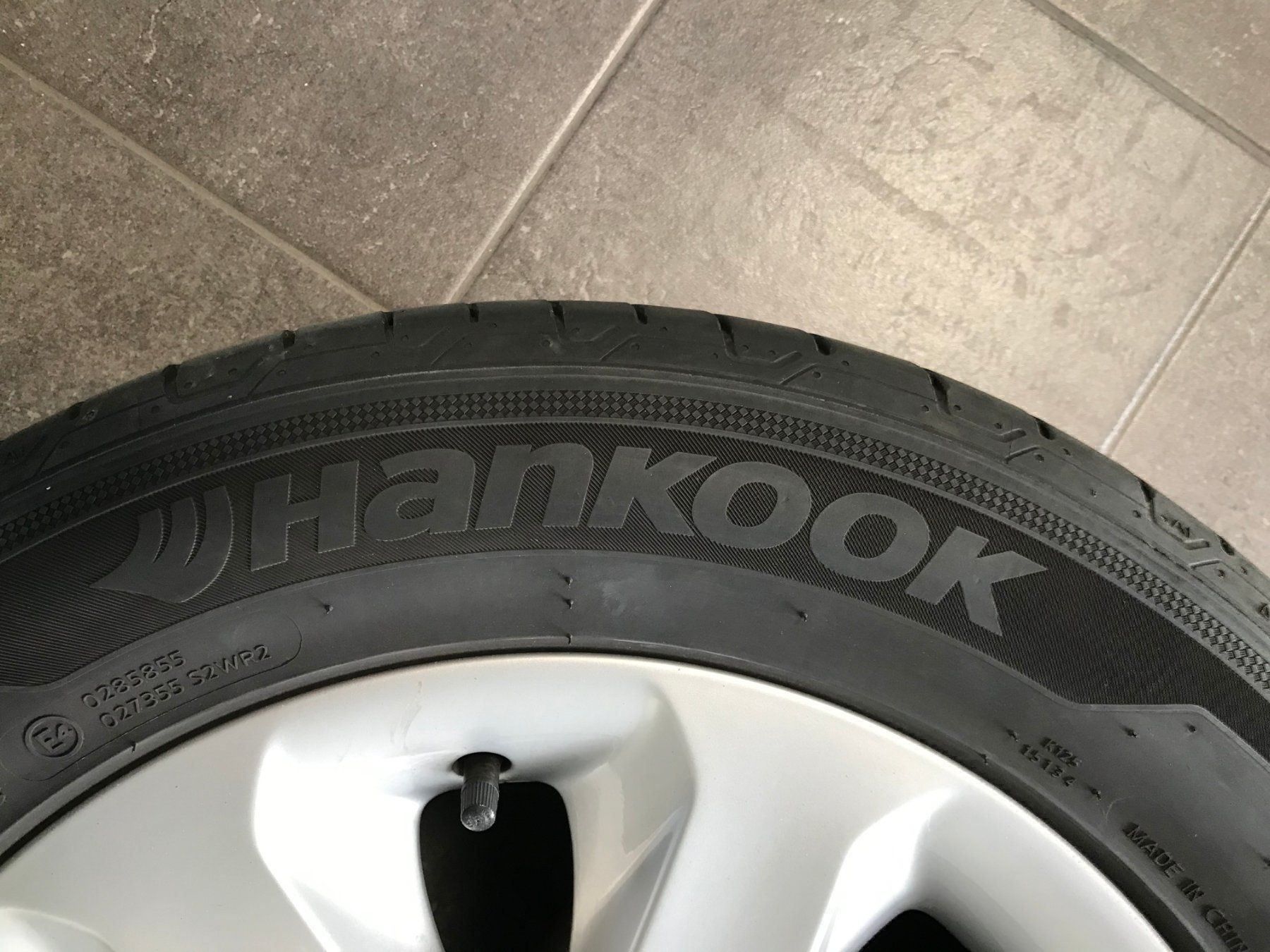 BMW Pneumatici & Ruote complete: 4 X 16 Zoll BMW Sommerräder – Usato da Altstätten venduto da TM-Auto 3