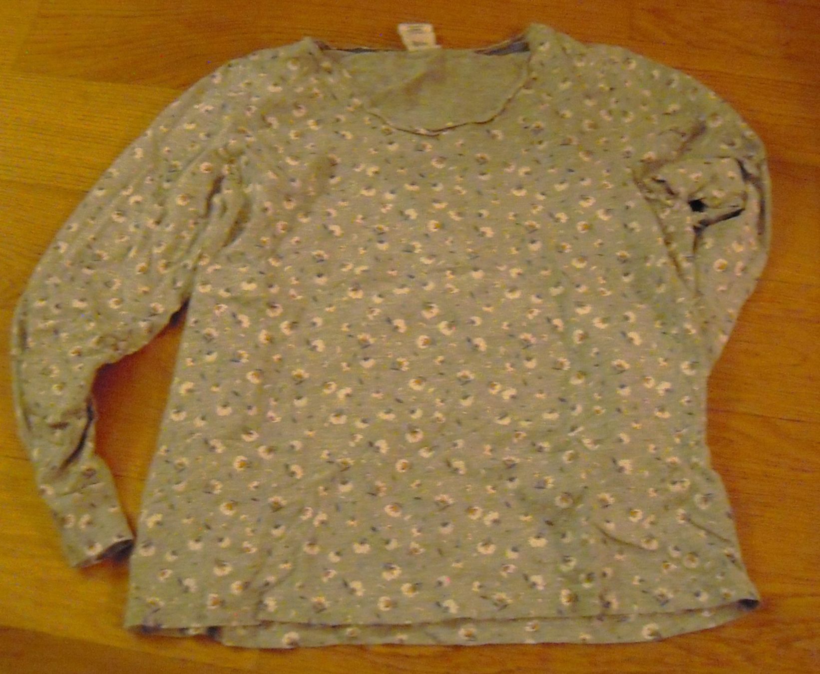 Maglioni & Felpe: Pulli  gr  36/38 – Usato da Heimberg venduto da Rockenrol