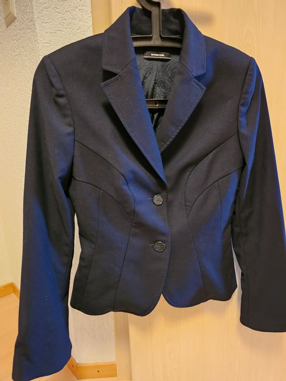 Vestes: Veste blazer bleu marine DON GIL T. 36 élégant – D'occasion à Vallamand par rom_z7q6