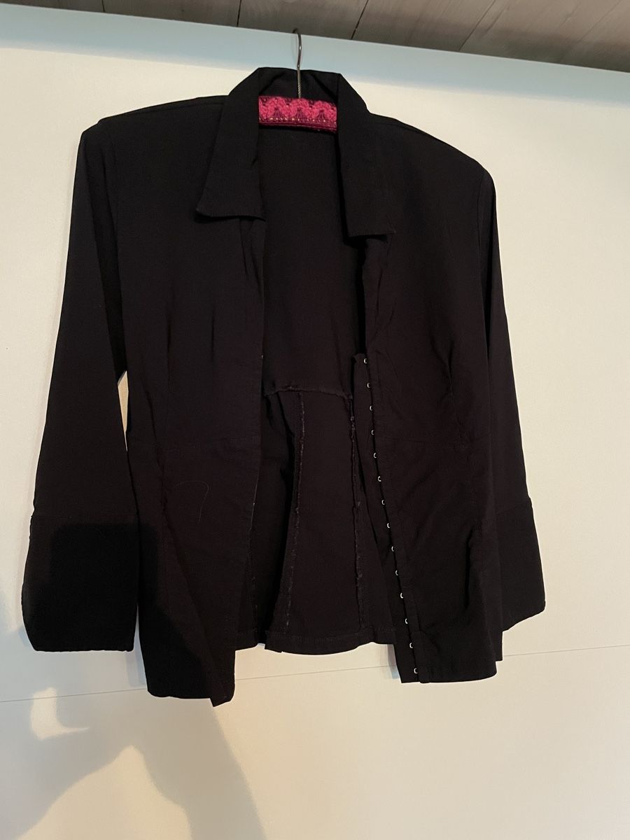 Blusen: Bluse schwarz Gr.36 – Gebraucht aus Schafhausen i. E. von Hublina 1