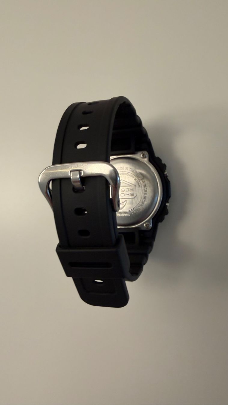 Casio Uhren: G-Shock DW-5600UE-1VER – Neu (gemäss Beschreibung) aus Zürich von Spidder 1