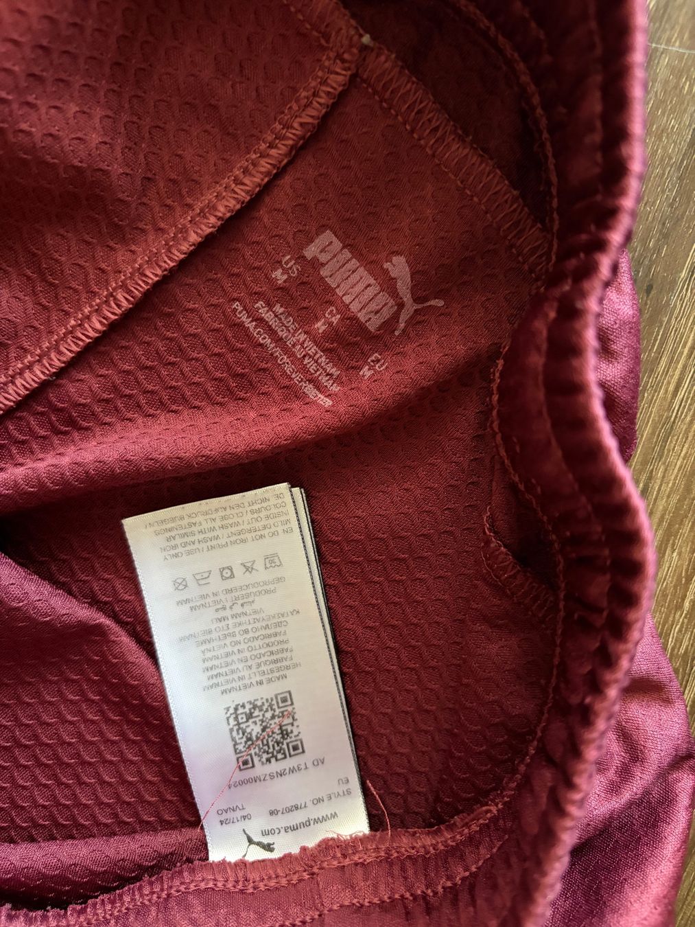 Puma Pantaloni: Red Bull Leipzig Trainerhose Gr. M – Usato da Muttenz venduto da bargain_hunter 2
