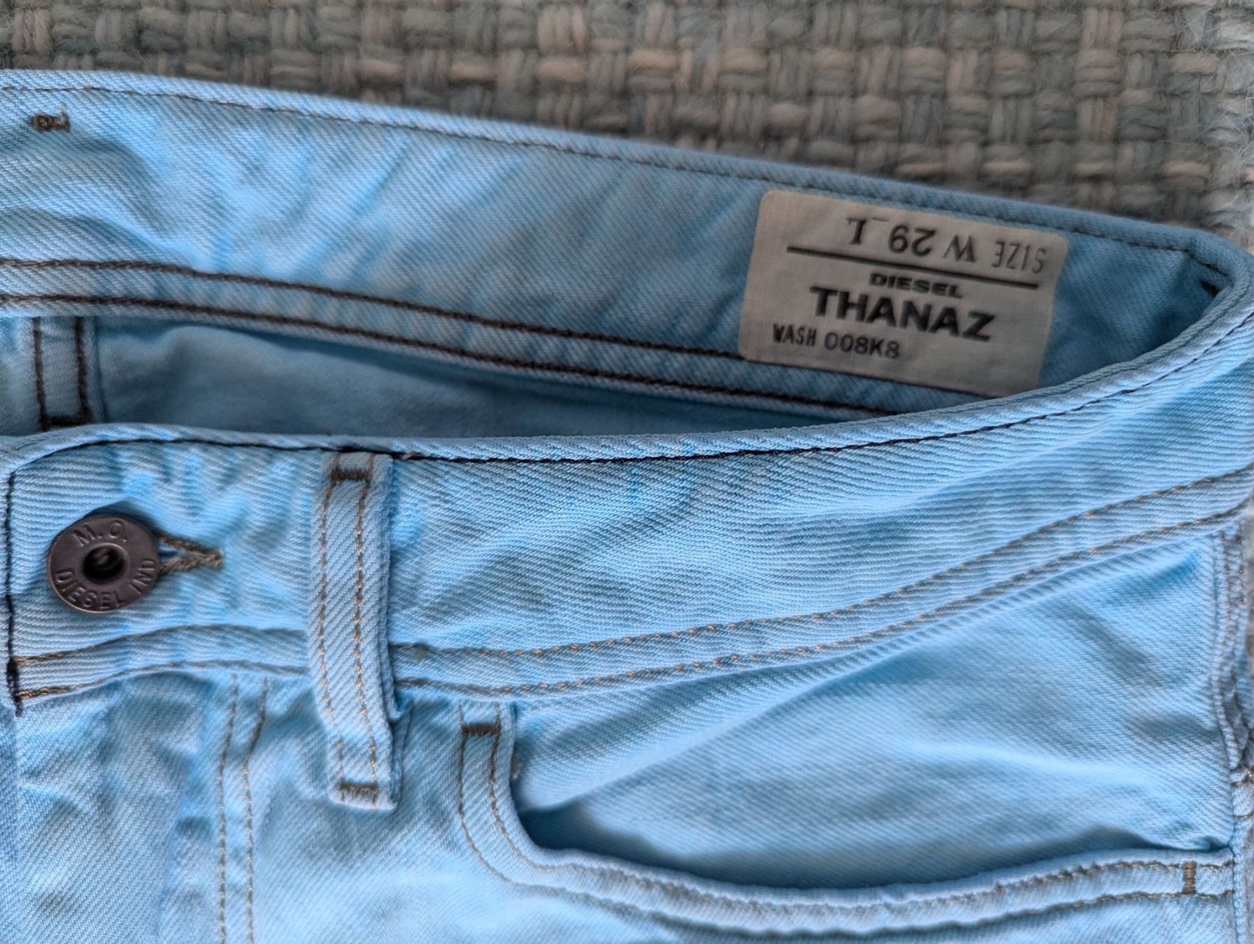 Diesel Jeans: Diesel Jeans mint Batik, W29, Neu! – Nuovo (secondo la descrizione) da Chur venduto da Ronja777 7