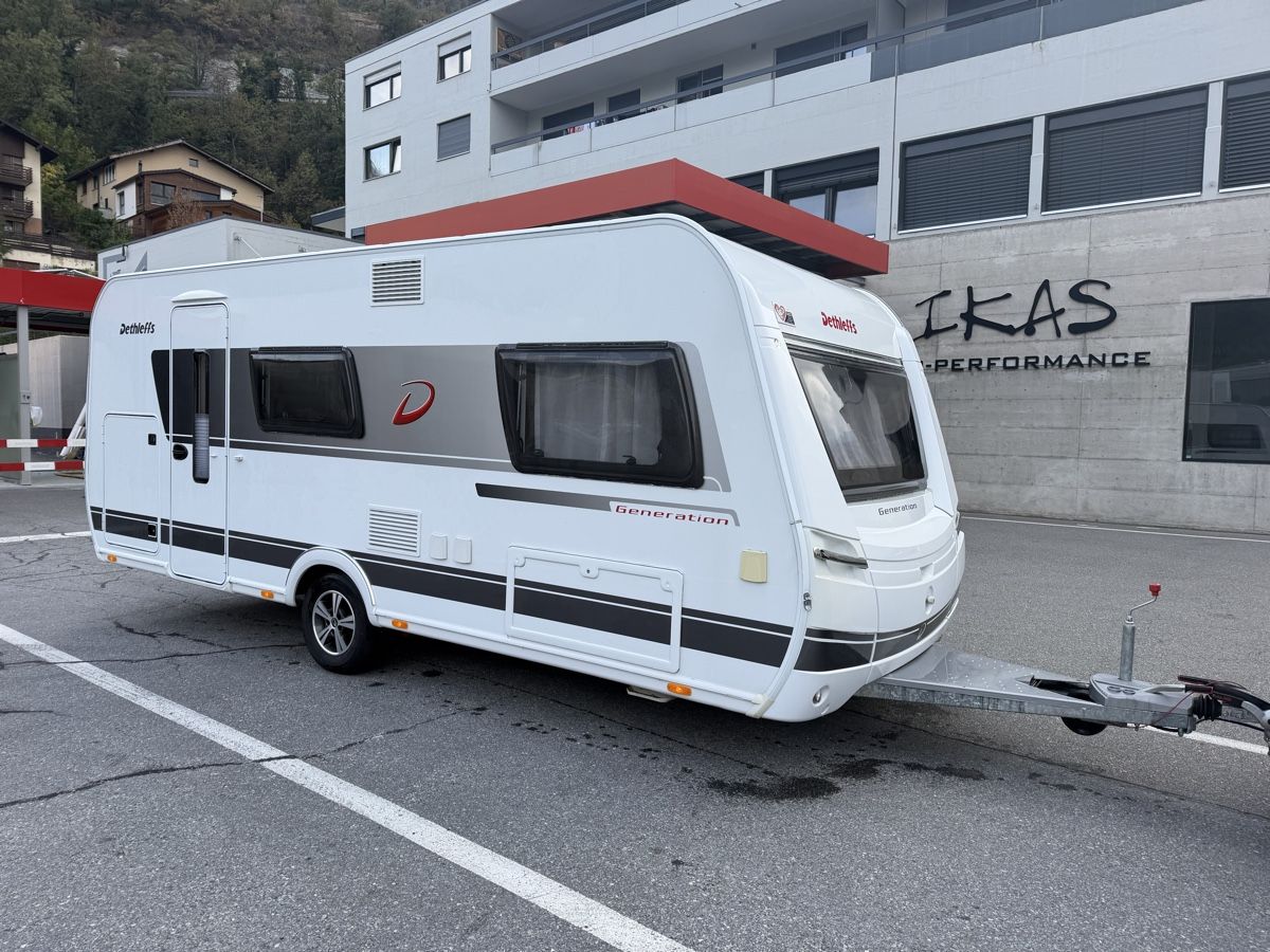 Dethleffs Véhicules de camping: Dethleffs Generation 515 QSK Wohnwagen – D'occasion à Ried-Brig par inf_k7jw 1
