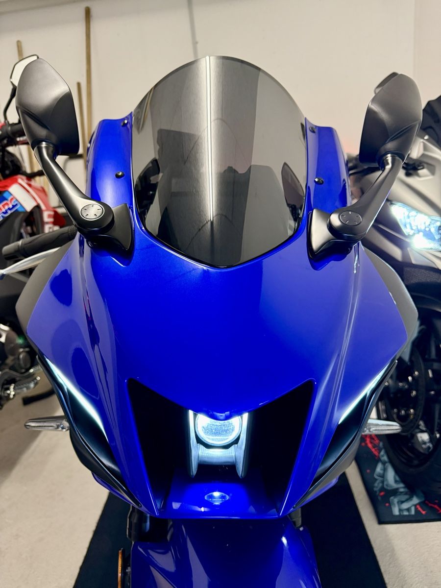 Yamaha Strada: 35kw Yamaha r7 / Icon Blue / 2000km – Usato da Laupen ZH venduto da Corvinetto 5