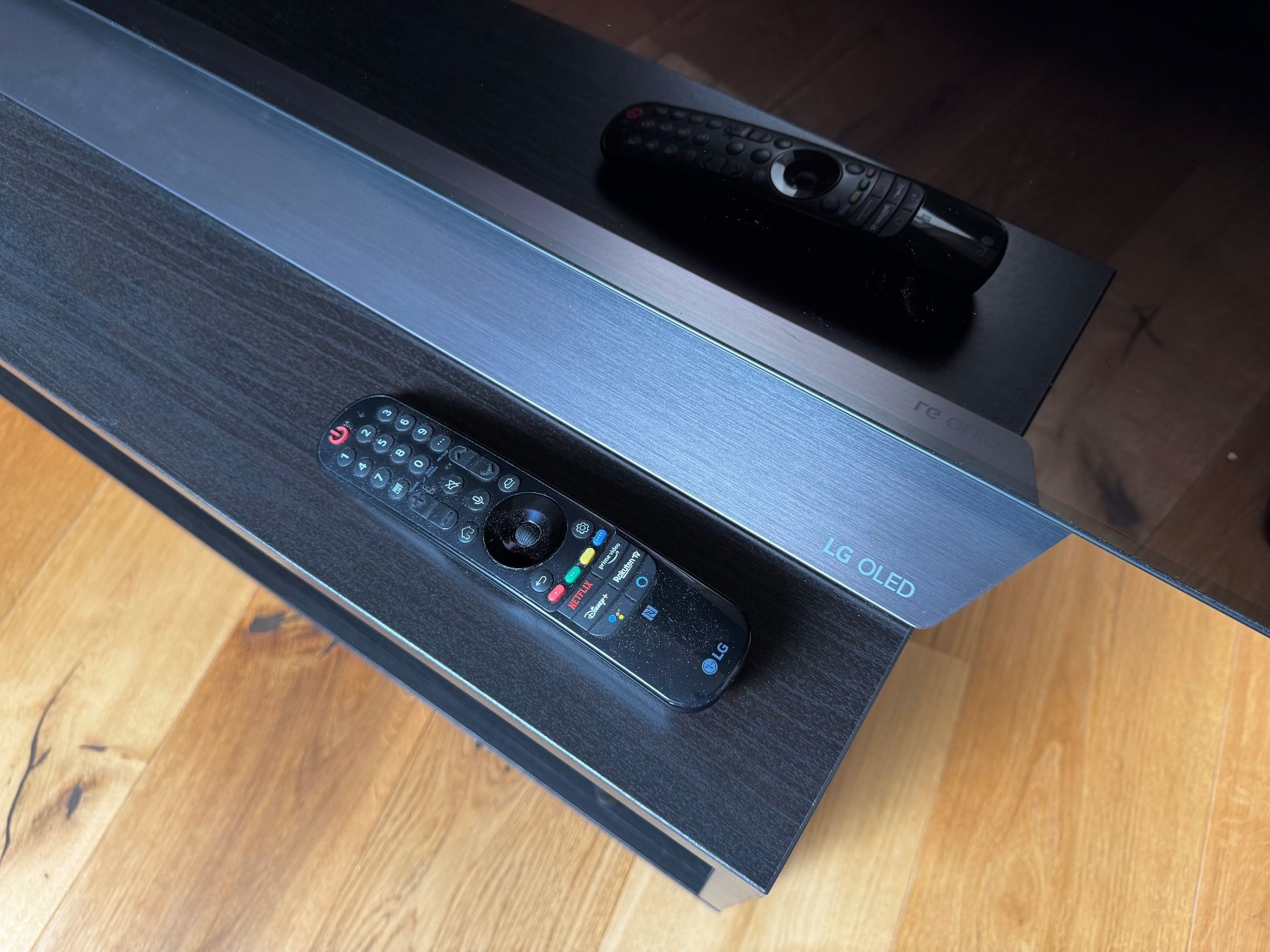 LG Televisori: LG OLED C1 55" - Defekt Mainboard - Panel OK, OVP & Remote – Difettoso da Zürich venduto da aco_h95q 1