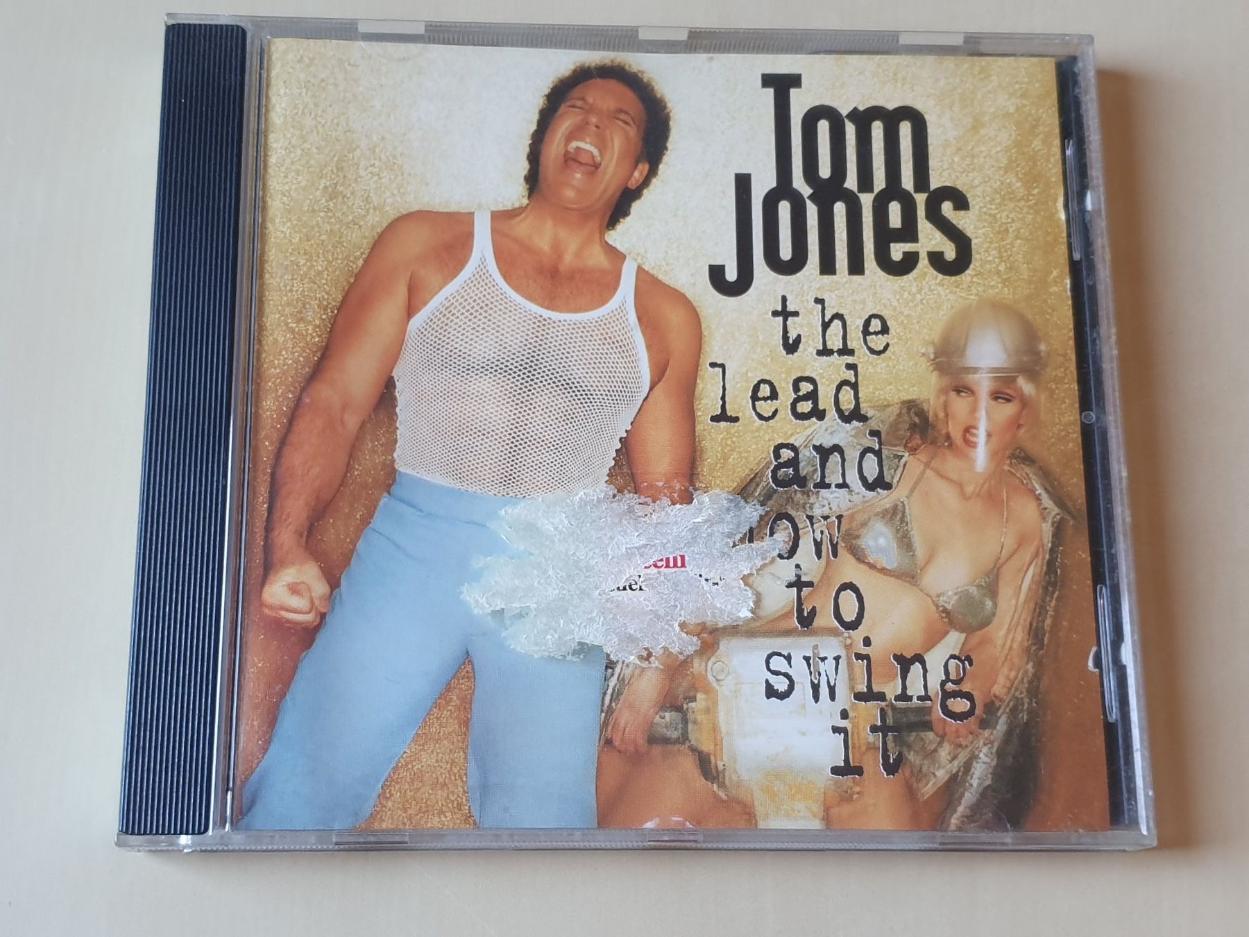 CD: Tom Jones The Lead and how to Swing it – Usato da Stansstad venduto da collectorsshop