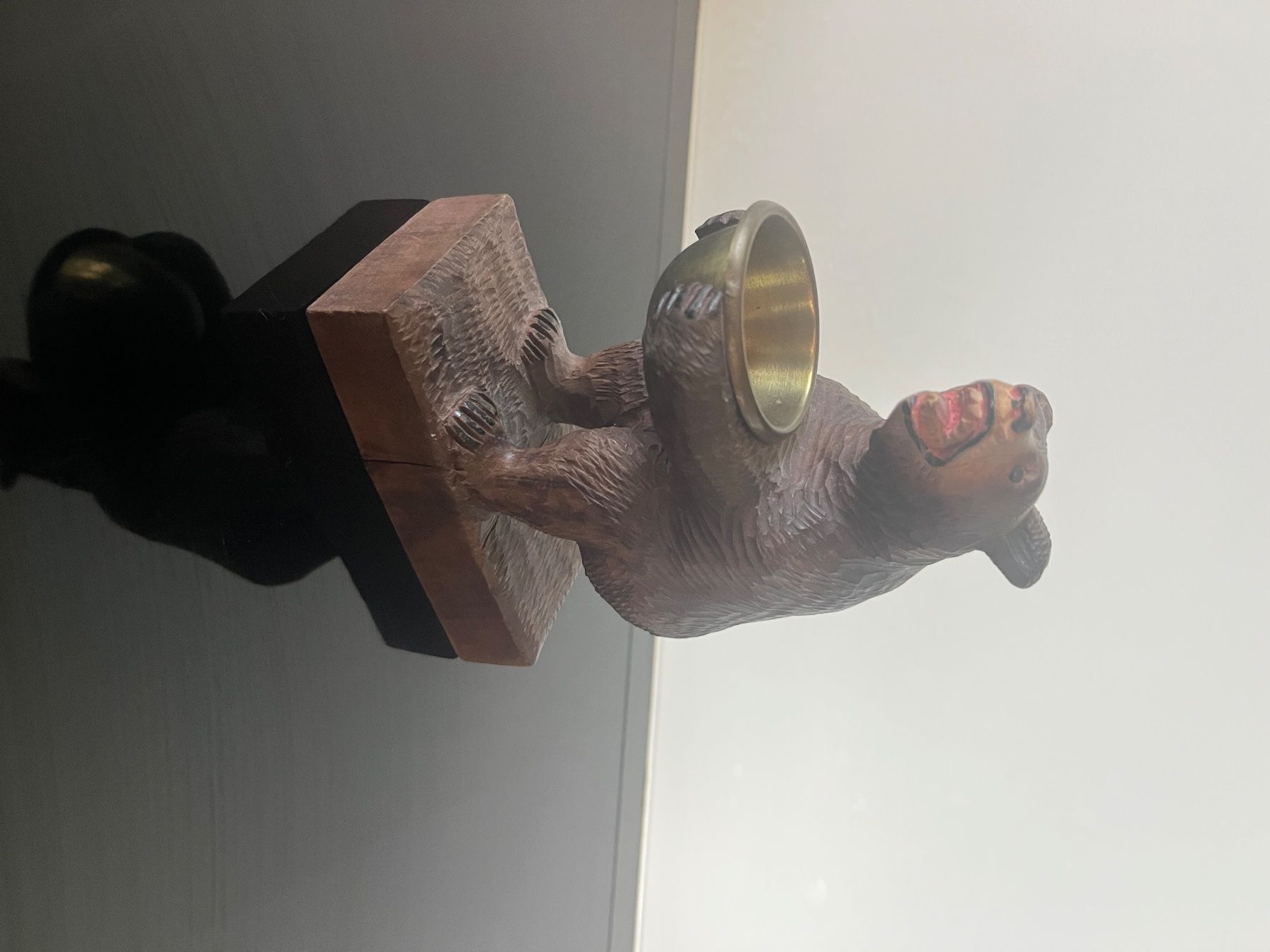 Statuette: Brienzer BÄR geschnitzt mit Kupferschale – Usato da Saanen venduto da SoniaMichaela 7
