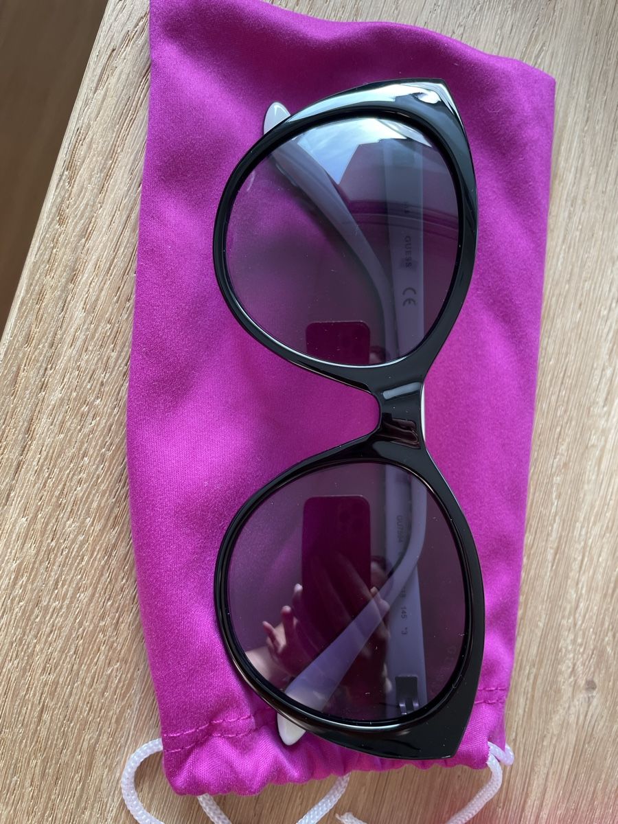 Guess Occhiali & Lenti: Guess Sonnenbrille – Usato da Zürich venduto da Viviannen 1