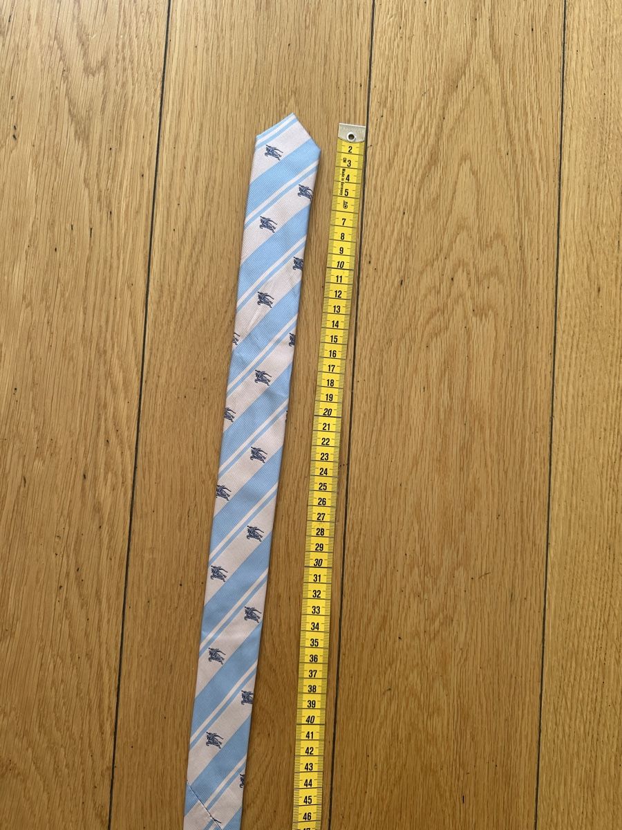 Burberry Cravatte: Burberry Tie Silk Blue Beige Pattern – Usato da Geneve venduto da iri_dr5s 6