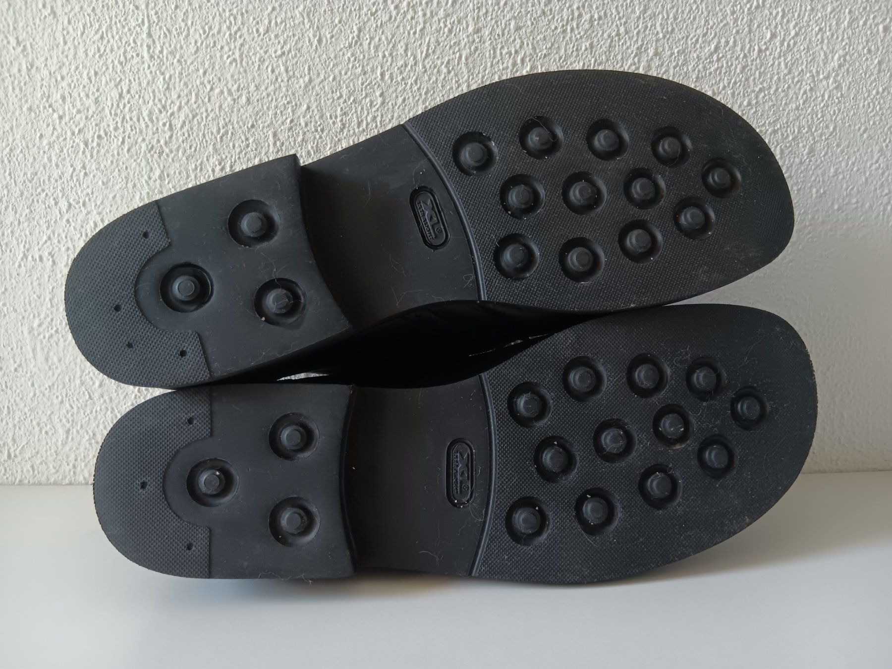 Scarpe da uomo: Chaussures / Schuhe pointure / Nummer 47 – Usato da Cossonay-ville venduto da Super-Price-Quality 7