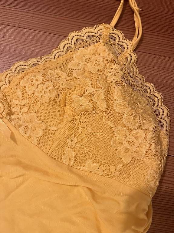 Top: Spitzen Trägertop – Usato da bern venduto da celio777 1