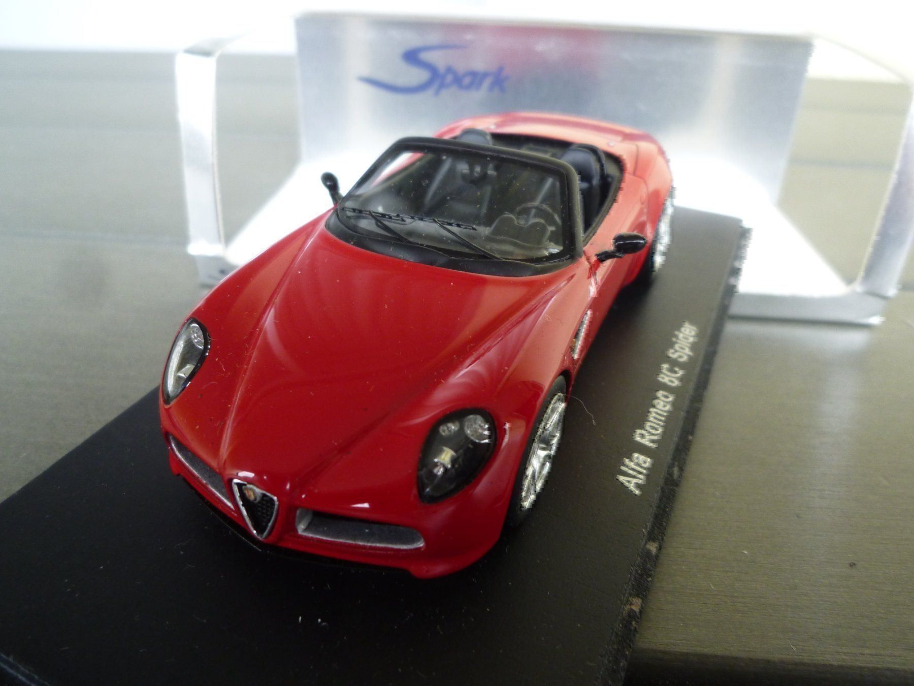 Alfa Romeo Modellini d'auto: Alfa Romeo 8C Spider (2005) – Nuovo (secondo la descrizione) da Flawil venduto da Imperiosud 3