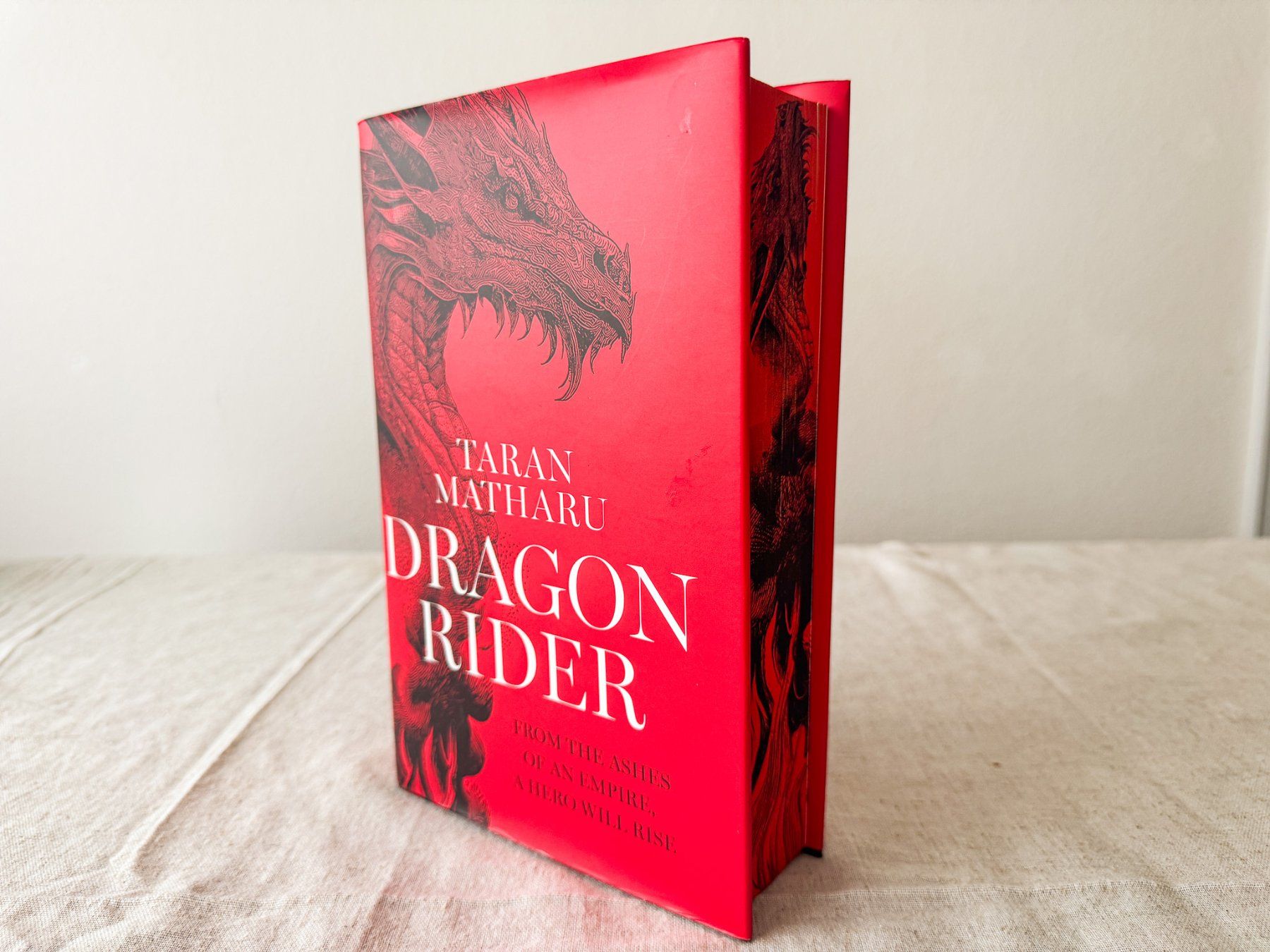 Bücher: Dragon Rider - Taran Matharu - Broken Binding SE, signiert – Neu (gemäss Beschreibung) aus Uzwil von Lintu