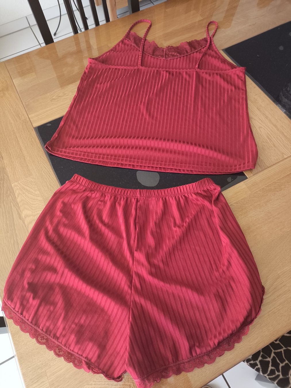 Negligees & Pyjamas: Shorty/Pyjama Gr.XL/44 – Gebraucht aus Burgdorf von Ropajesi 2