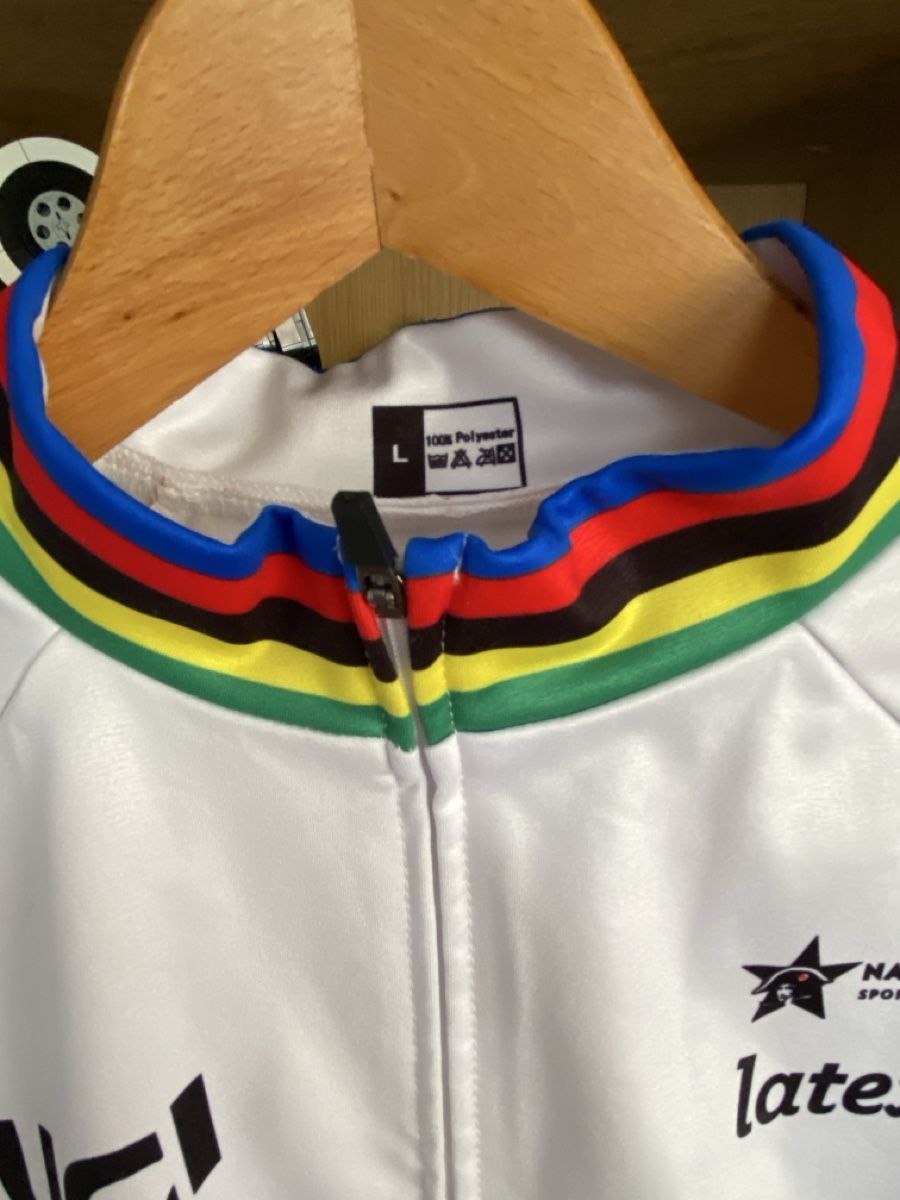 Canottiere & Pantaloni: Maillot velo cyclisme champion monde uci alaphilippe – Usato da Lausanne venduto da marcs3441 1