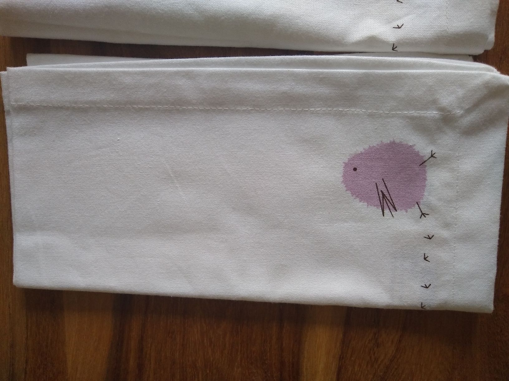 Cucine complete: NEW 4 White Cloth Napkins - NEVER used – Nuovo (secondo la descrizione) da Dübendorf venduto da rol_fm6d 1