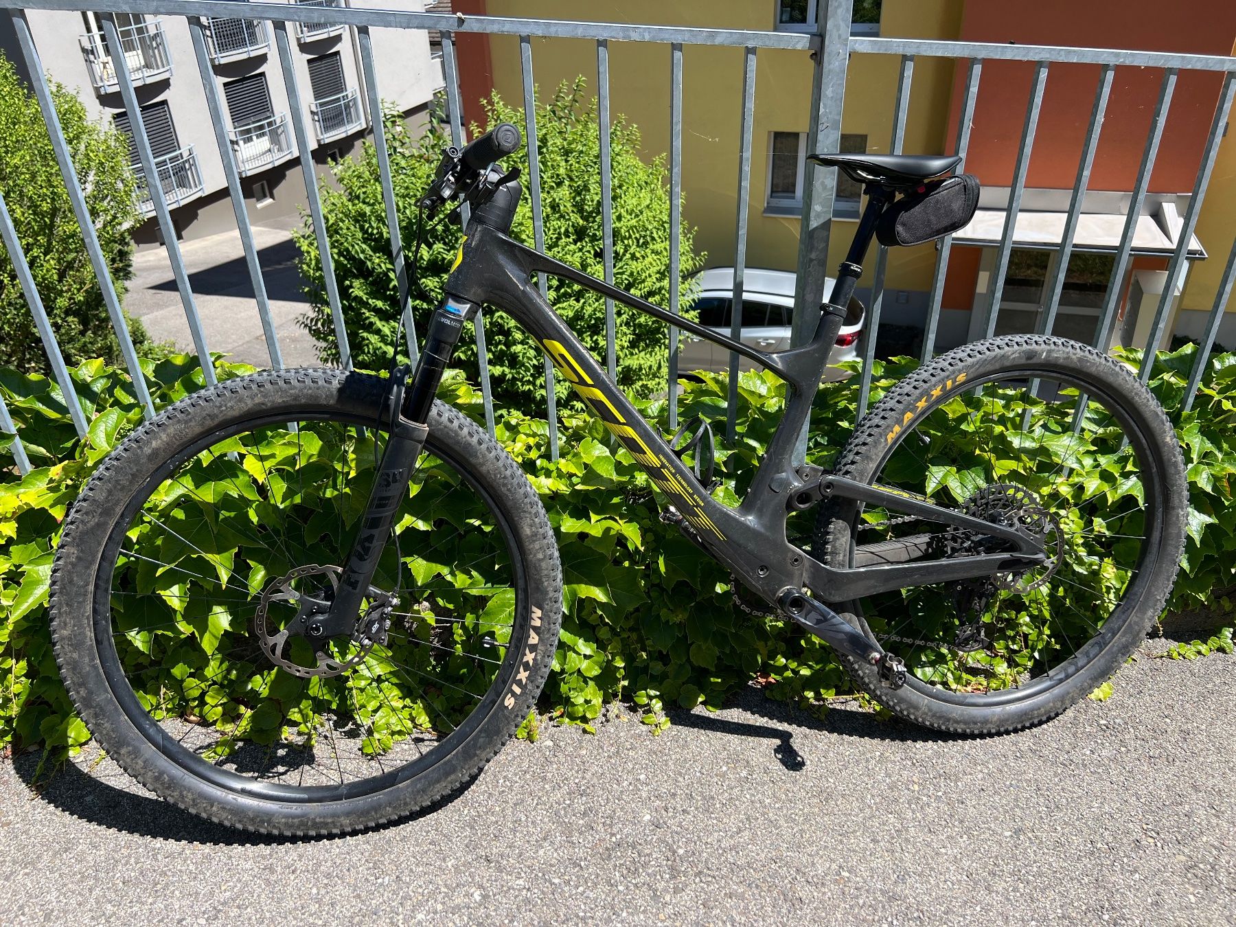 Scott Biciclette: Scott Spark RC Team Issue – Usato da Neuchâtel venduto da jon_588l