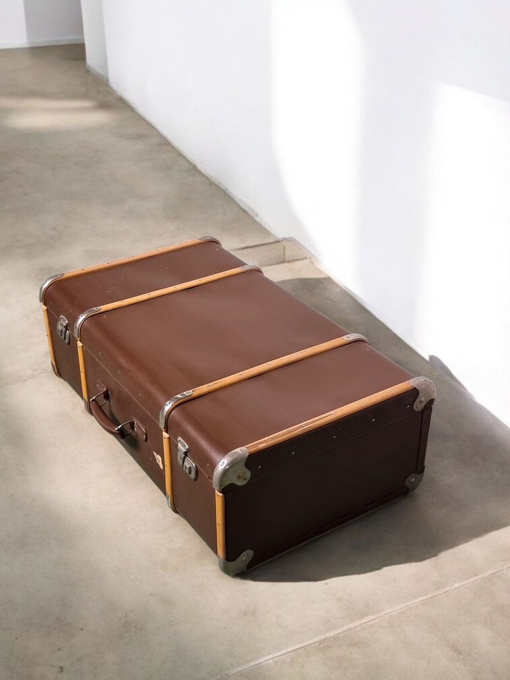 Reisekoffer: Vintage Koffer Gross – Gebraucht aus Zürich von Pinogaudio 2