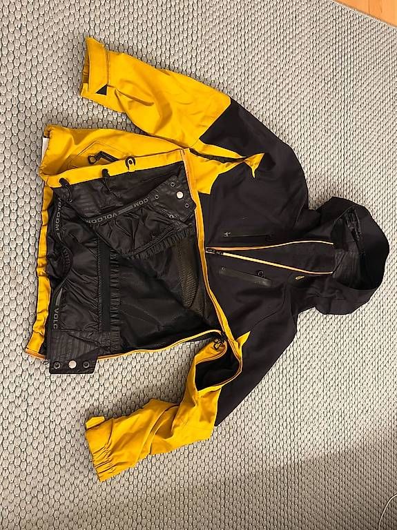 Jacken: Skijacke Volcom XS – Gebraucht aus Wabern von ricar4do 1