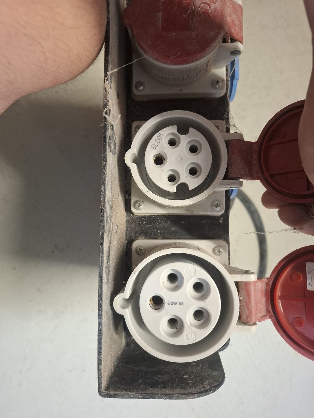 Electrotechnique: Stromverteiler – D'occasion à wiesendangen par wisi_easy 3