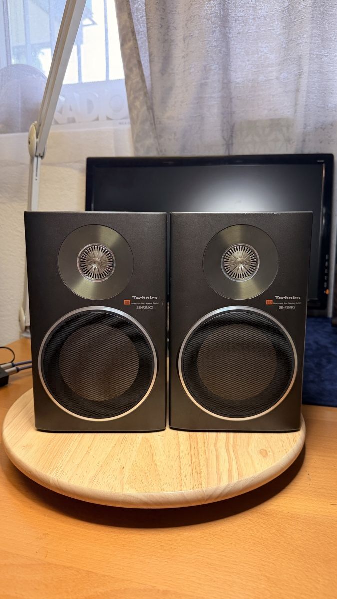 Technics Lautsprecher: Technics SB-F2MK2 Lautsprecher – Defekt aus Wallisellen von Ada92