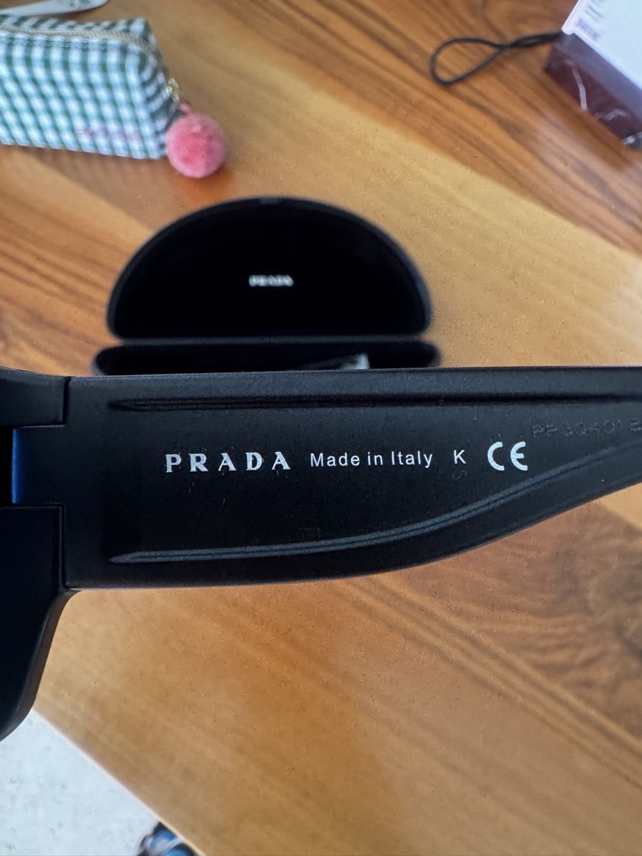 Prada Occhiali & Lenti: Prada Sonnenbrille original sehr gepflegt – Usato da Gipf-Oberfrick venduto da Iberico 8