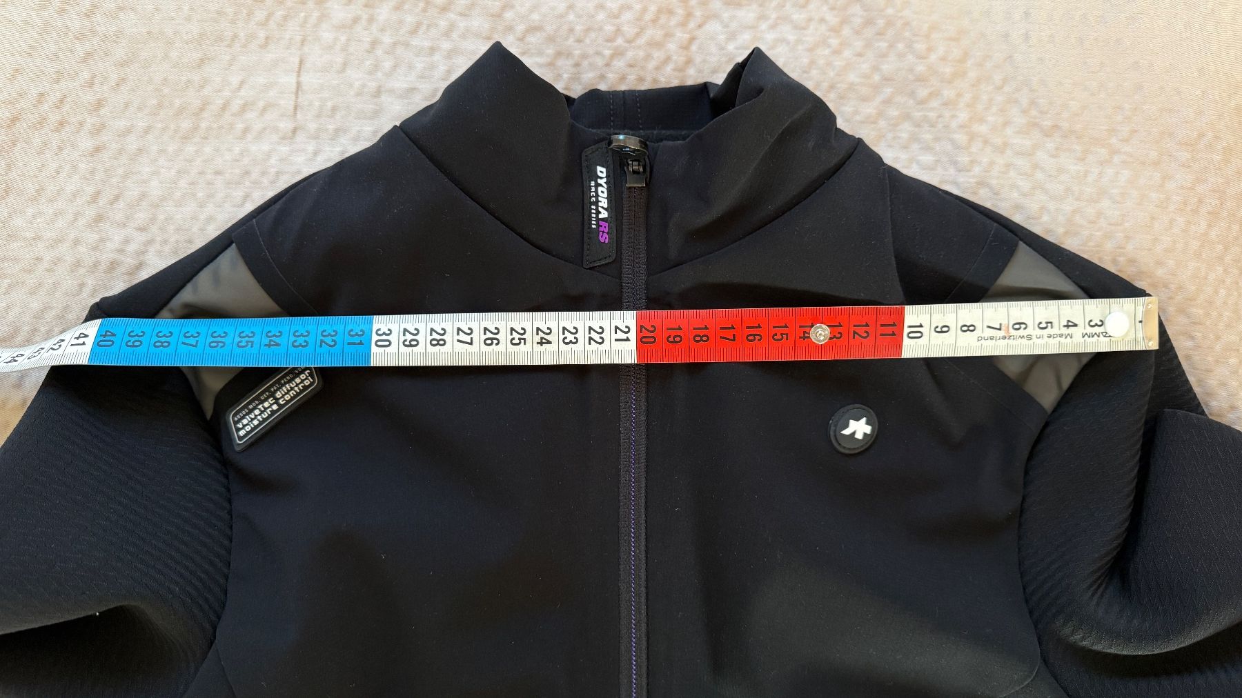 Assos Giacche: ASSOS Damen Softshell Jacke Dyora RS Grösse L NEU – Nuovo (secondo la descrizione) da Birsfelden venduto da Nic21 8
