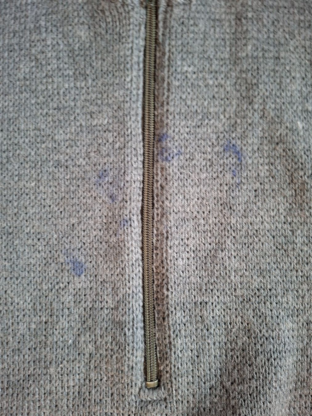 Schweizer Armee Uniformi: Schweizer Armee Militär Woll Pullover,  Grösse 48 – Usato da Schwanden Sigrisw venduto da len_9yqg 1