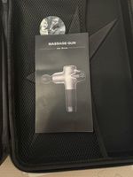 Massage Gun mit Zubeh-r und Koffer neuwertig
