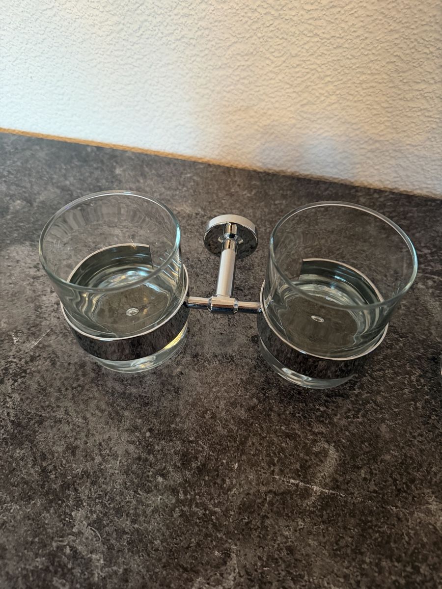 Altri accessori per il bagno: Zahnbürstenhalter – Usato da Chur venduto da Mabaum 3