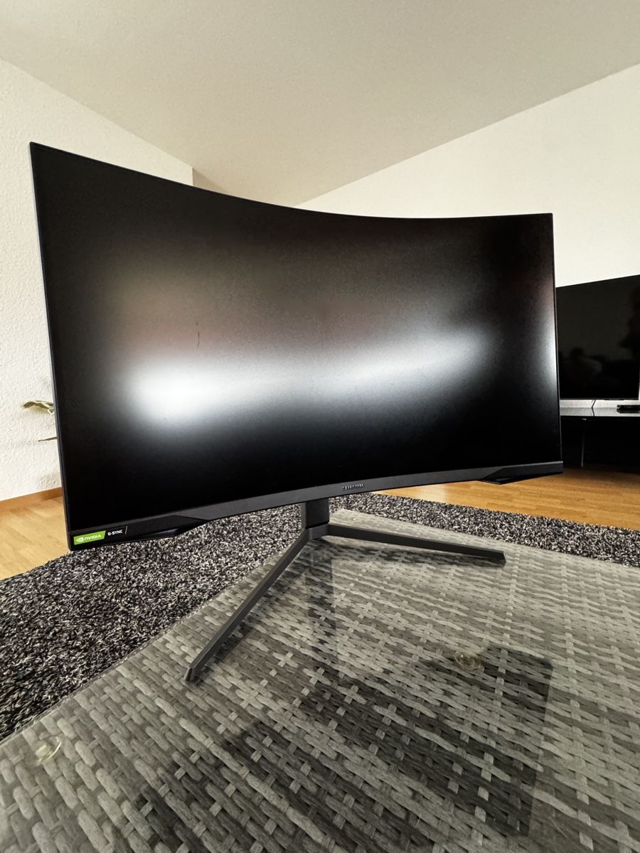 Monitor: Odyssey G7 – Nuovo (secondo la descrizione) da Regensdorf venduto da ili_sl69