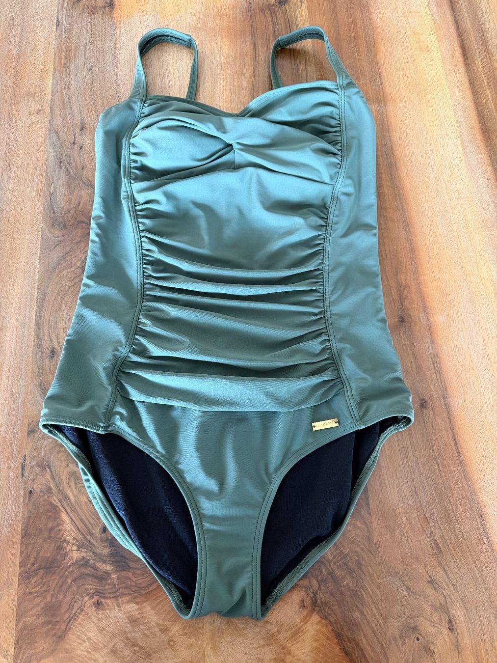 Lascana Costumi da bagno & Bikini: Badekleid von Lascana, Grösse 40B – Usato da Haslen AI venduto da s176