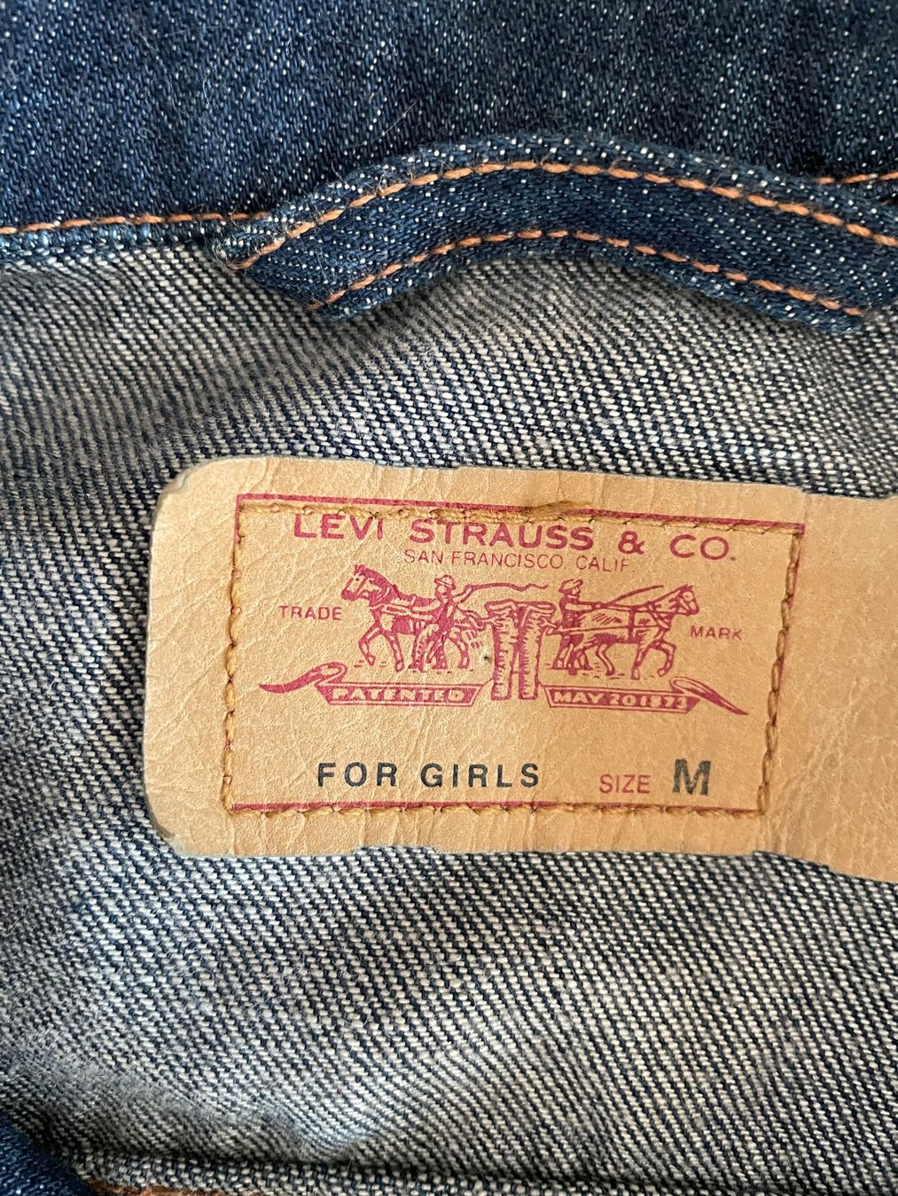 Vestes: Levis Jeansjacke – D'occasion à Jonen par Canadas 1