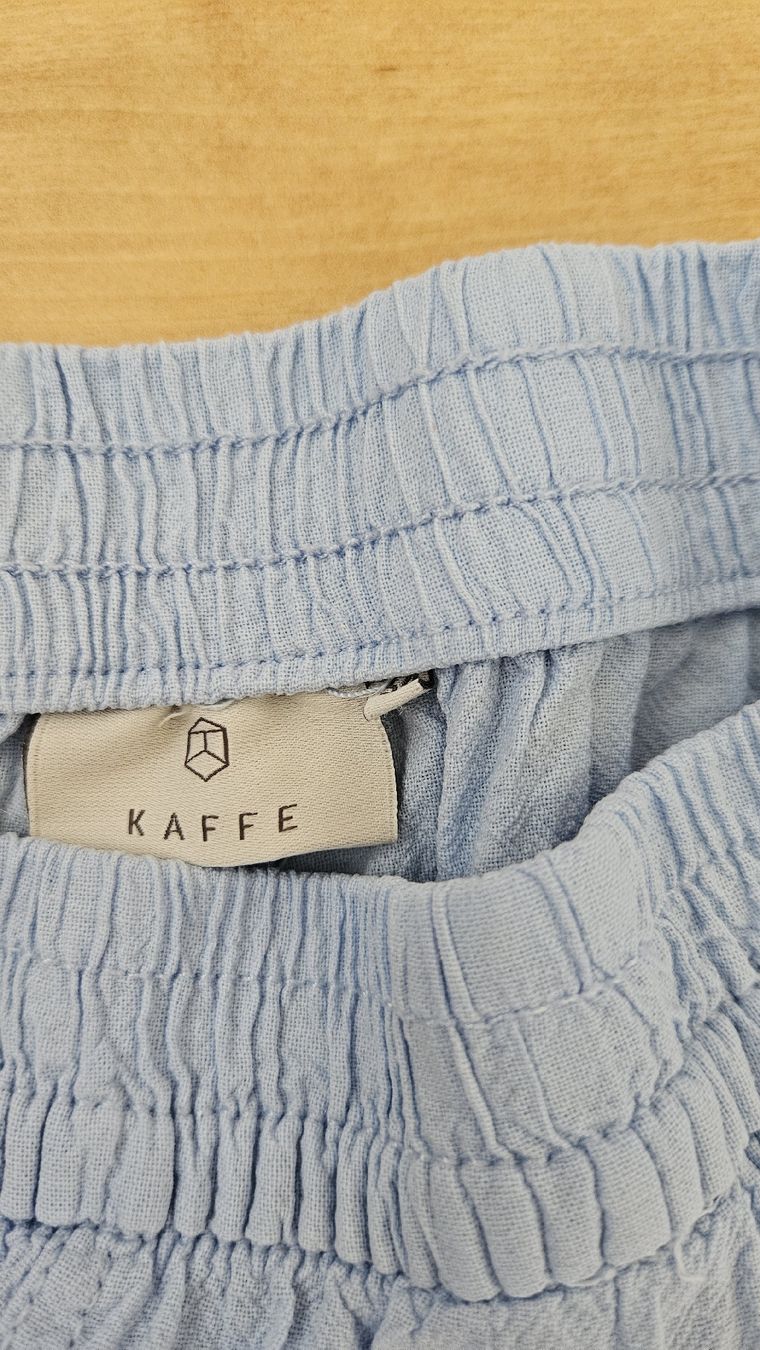 Pantaloni: Leichte Hose von Kaffee – Usato da Zürich venduto da AlineW 1