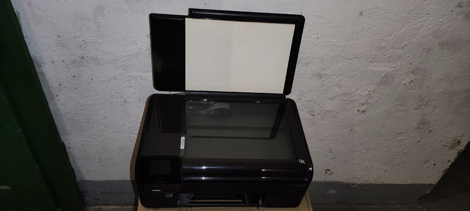 Hewlett Packard Stampanti: HP Photosmart 5520 All-in-One Printer – Usato da Winterthur venduto da Ajcps 3