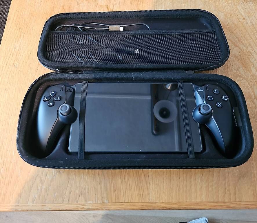 Controller: Playstation Portal Neuwertig – Usato da Effingen venduto da Mates53 3