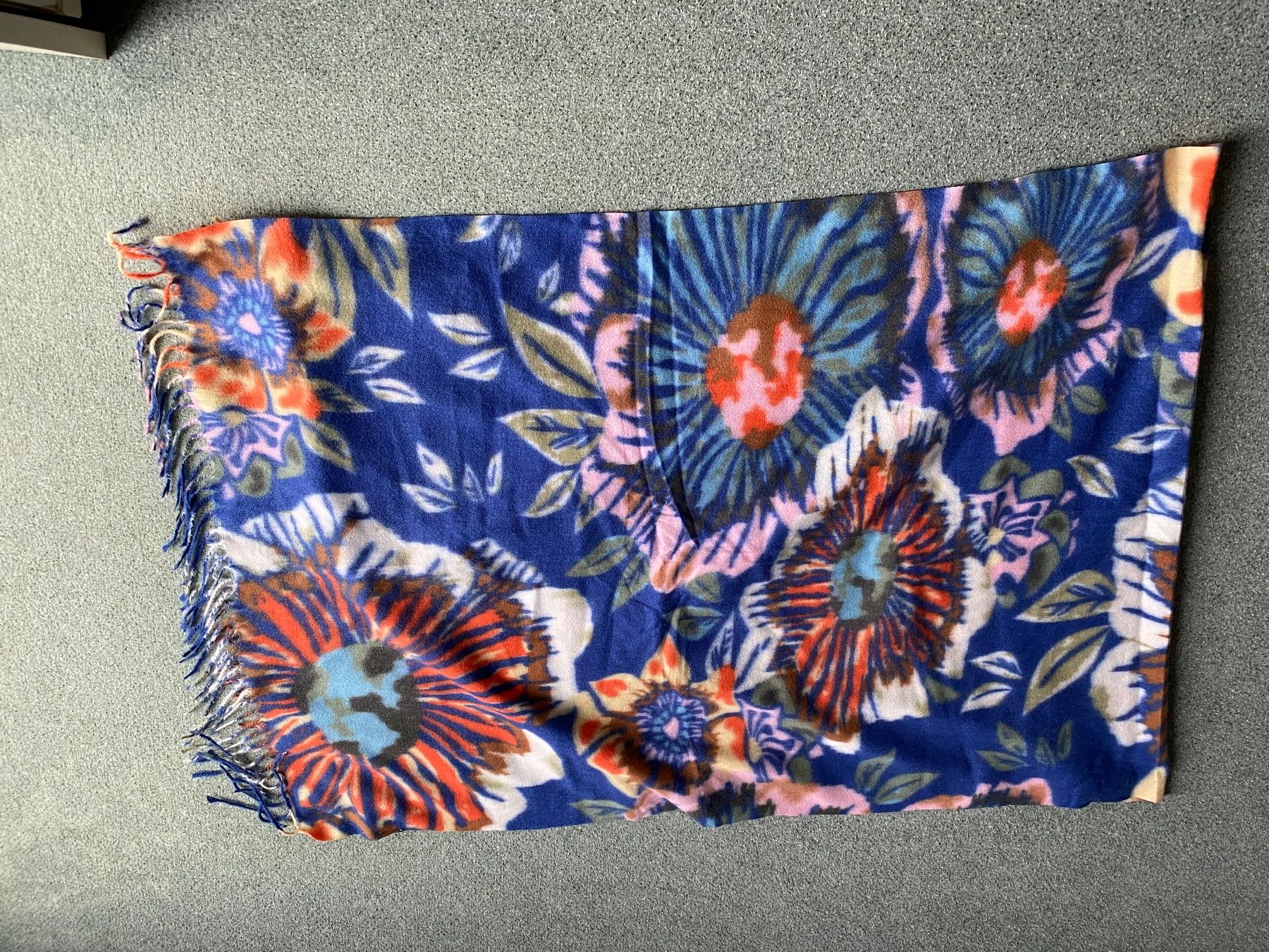 Foulard & Sciarpe: Warmer, weicher, bunter  Schal – Nuovo (secondo la descrizione) da Wangen SZ venduto da futura14 3